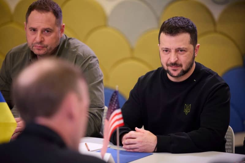 Ukrainian President Volodymyr Zelensky (R) listens to U.S National Security Advisor Jake Sullivan during an expanded bilateral meeting with the US delegation on the sidelines of the World Economic Forum Annual Meeting 2024 in Davos. -/Ukraine Presidency via Planet Pix via ZUMA Press Wire/dpa