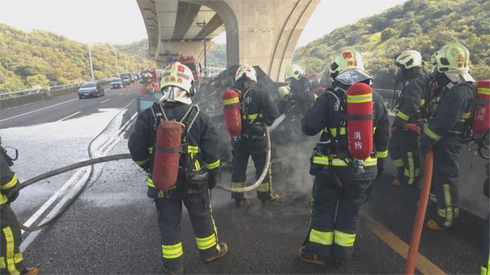 歷劫歸來！五楊「火燒車」門竟被鎖死 苦主：差點被燒死 租車公司5千元想和解？