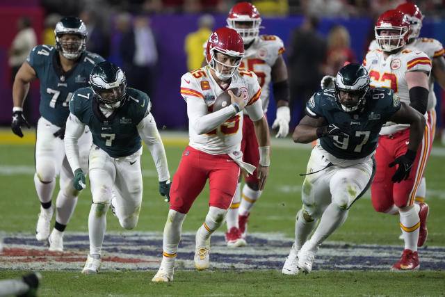 Super Bowl 2023: Chiefs vs. Eagles live updates