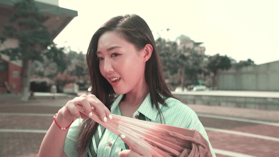 Foodies sweep across Hong Kong and Shenzhen | Lin Xiuyi, Liang Kaiqing, Liang Chaoyi and Liao Huiyi perform an unusual square dance, cute and gorgeous