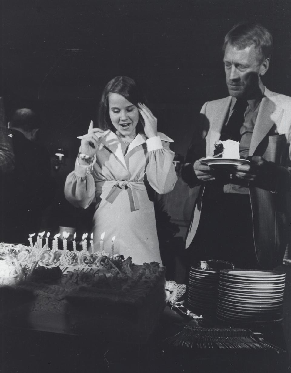 ***FILE PHOTO*** Max Von Sydow Has Passed Away at 90. Linda Blair with Max Von Sydow. Supplied by Globe Photos/MediaPunch /IPX