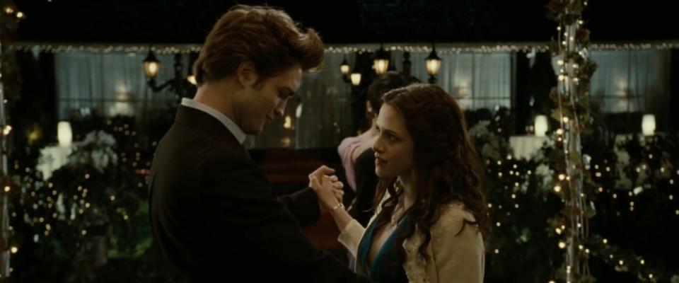 Robert Pattinson as Edward Cullen and Kristen Stewart as Bella Swan in "Twilight."