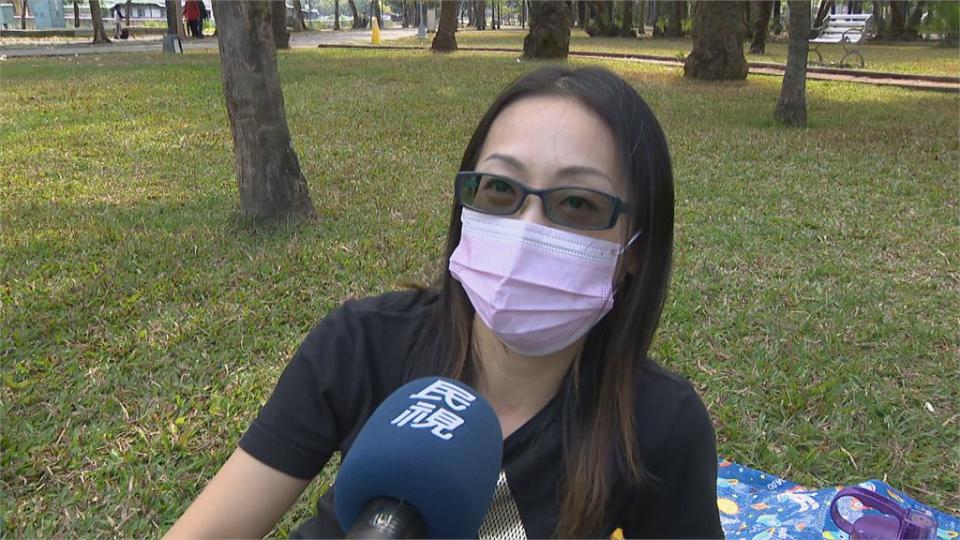 東峰公園抹茶山滑梯草皮太滑 頻傳孩子受傷