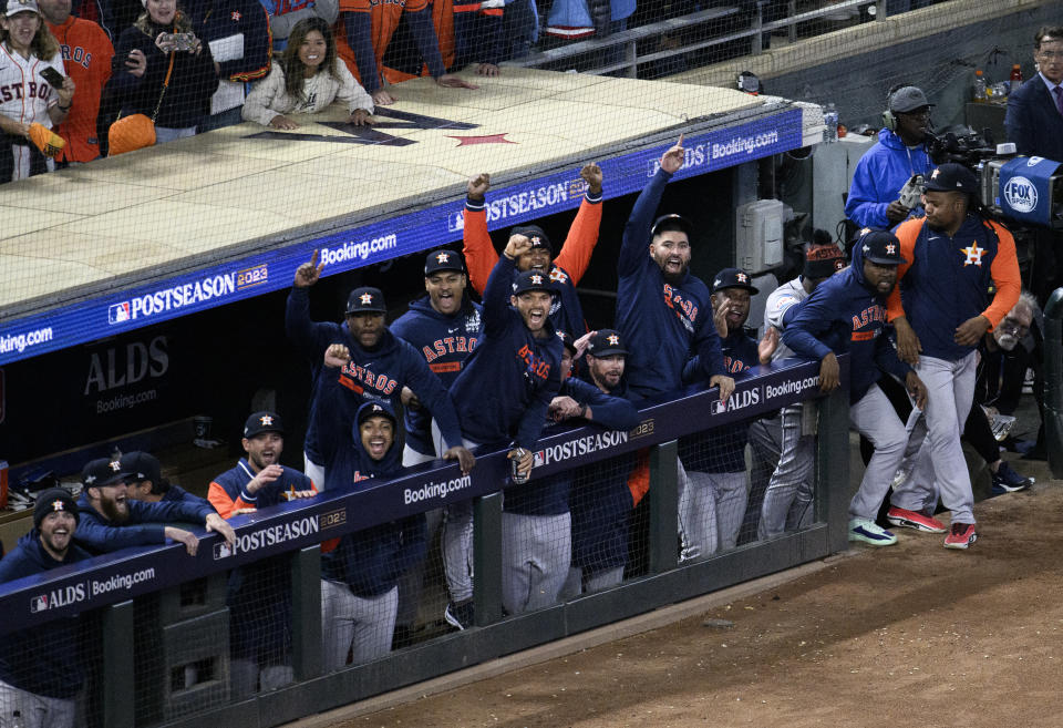 在4個分區系列賽中，只有休士頓太空人安然度過下一輪。（Photo by Stephen Maturen/Getty Image）