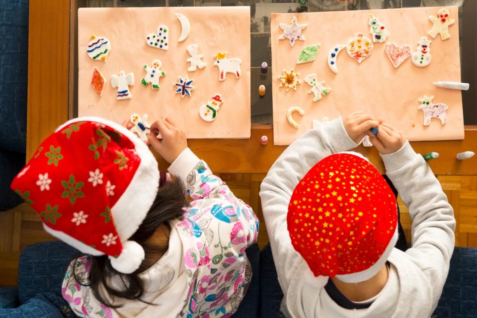 25 Festive Christmas Crafts for Kids That Won't Stress You Out