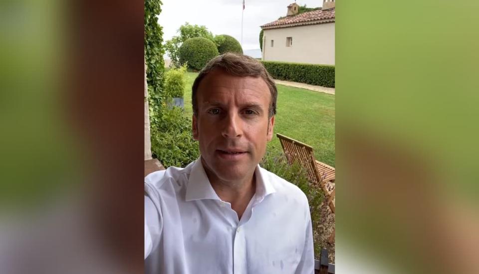 Emmanuel Macron a publié une nouvelle vidéo sur les réseaux dans laquelle il revient sur le pass sanitaire et les libertés de chacun.  - Capture d'écran