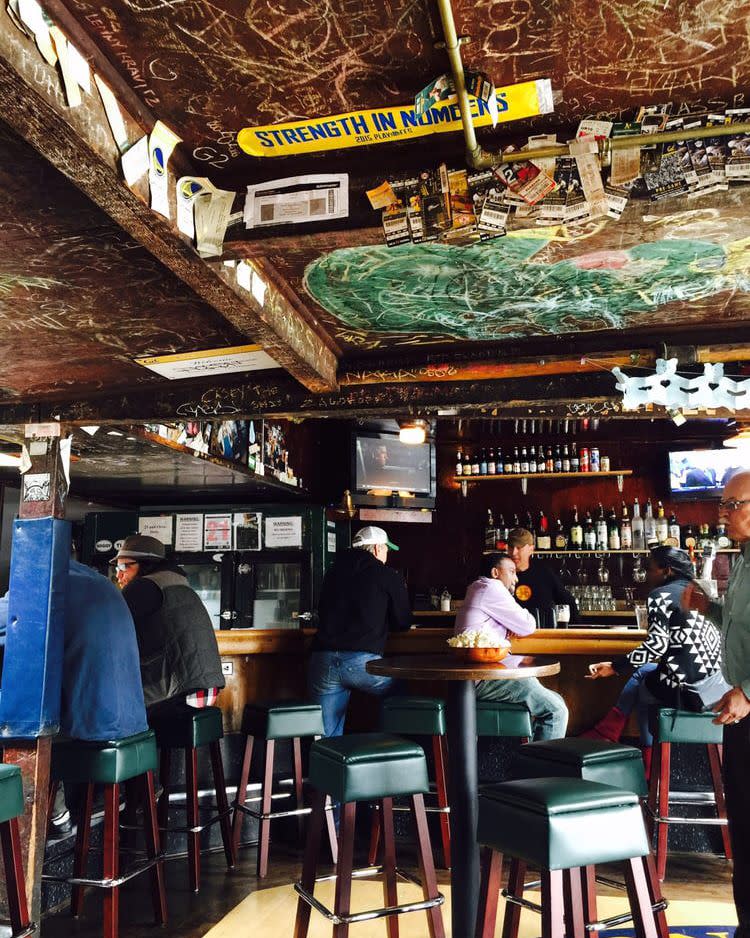 The Kingfish Pub & Café in Oakland, California