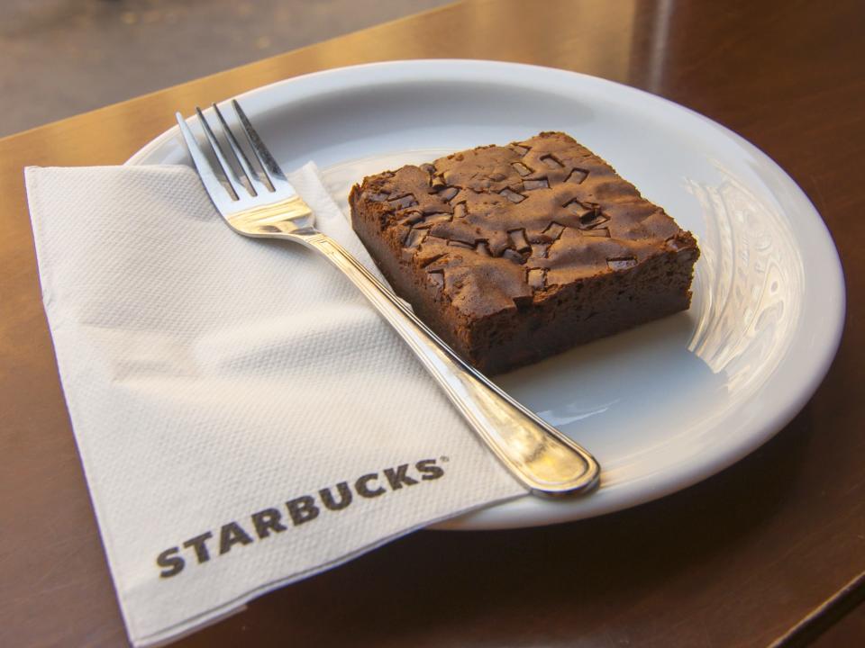 Starbucks dessert brownie napkin