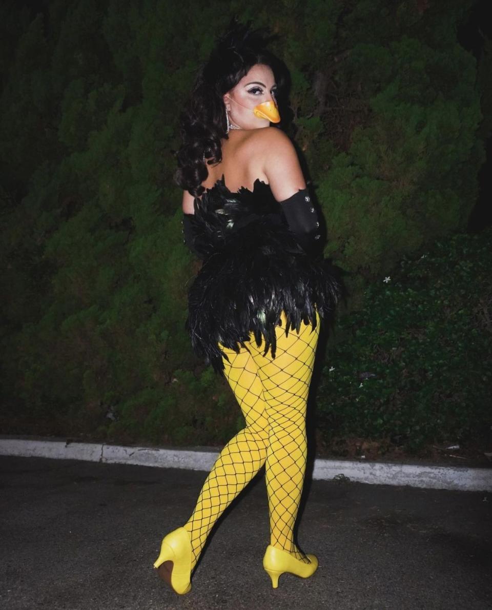 <p>The Daffy Duck meme can be interpreted several ways, but many can agree that it makes an ultra-flattering costume! We imagine that the feather dress can be reused for unrelated Halloween costumes to come.</p><p><em><a href="https://www.instagram.com/p/CHEfgqRhoCV/" rel="nofollow noopener" target="_blank" data-ylk="slk:See more at Karamia Darling »;elm:context_link;itc:0;sec:content-canvas" class="link ">See more at Karamia Darling »</a></em></p>