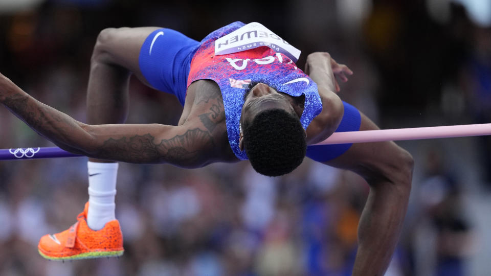 Shelby McEwen of the U.S. competes in the men's high jump final during the 2024 Summer Olympics in Saint-Denis, France, Saturday, Aug. 10, 2024. (AP Photo/Bernat Armangue)