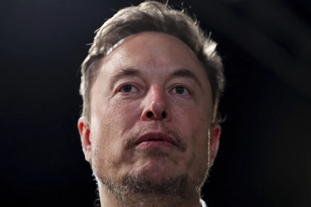 Elon Musk's X could lose $75 million in ad revenue following antisemitic content backlash X may lose up to $75 million by year-end on advertiser exodus - NYT X is bringing back a feature it should never have scrapped Elon Musk bringing headlines back to X, marking major U-turn Beloved former Seattle weather anchor Steve Pool dies from Alzheimer's disease