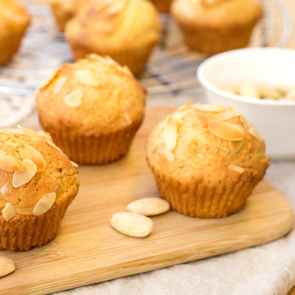 Almond Apple Spice Muffins