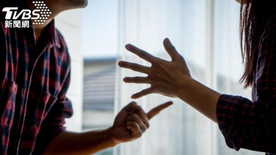 網友認同女方談婚論嫁才適合合資買車的想法。（示意圖／shutterstock達志影像）