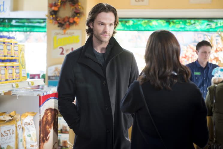 Jared Padalecki and Alexis Bledel (Credit: Netflix)