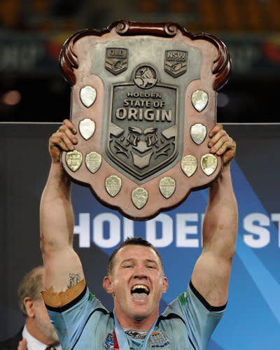 <p>NSW captain Paul Gallen lifts the Origin shield after NSW win the series 2-1.</p>