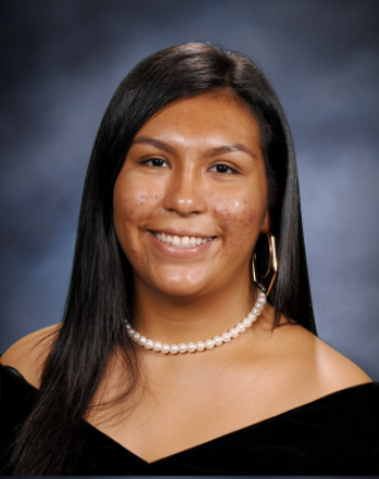 Caprock High School's 2022 Salutatorian Alma Ordaz