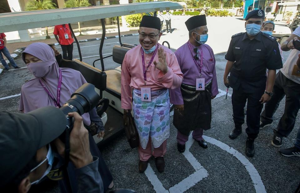 Parti Pejuang Tanah Air’s (Pejuang) Amir Khusyairi Mohamad Tanusi arrives at the nomination centre in Tanjung Malim August 15, 2020.