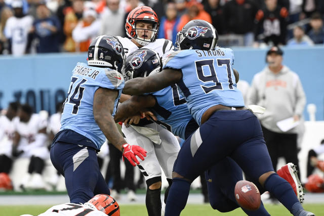 Joe Burrow the TItans slayer and a back shoulderfest 