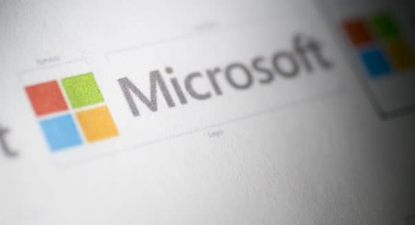 Former Microsoft manager charged with insider trading