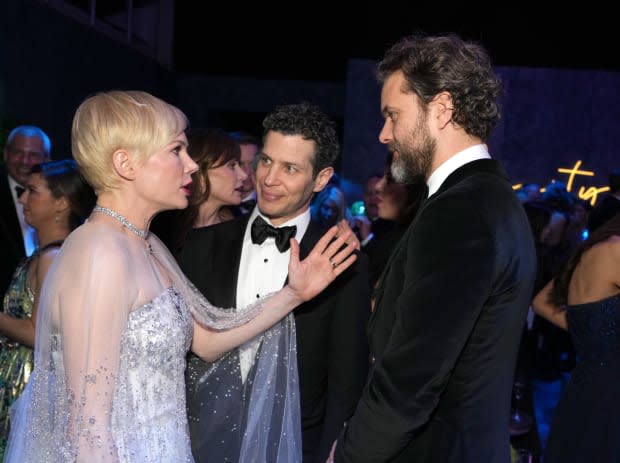 <p>Michelle Williams, Thomas Kail and Joshua Jackson</p><p><a href="https://www.gettyimages.com/detail/1473133694" rel="nofollow noopener" target="_blank" data-ylk="slk:Kevin Mazur/VF23/Getty Images;elm:context_link;itc:0;sec:content-canvas" class="link ">Kevin Mazur/VF23/Getty Images</a></p>