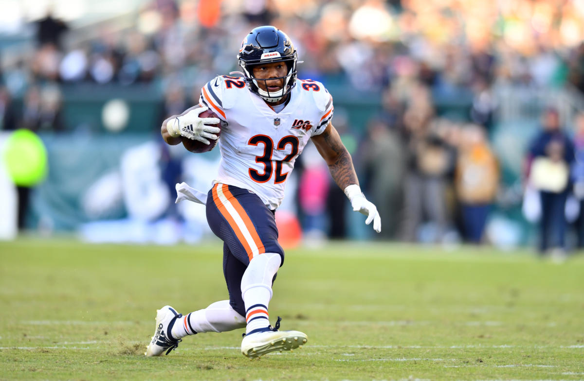 2019 Yahoo Daily Fantasy Week 10: David Montgomery among experts