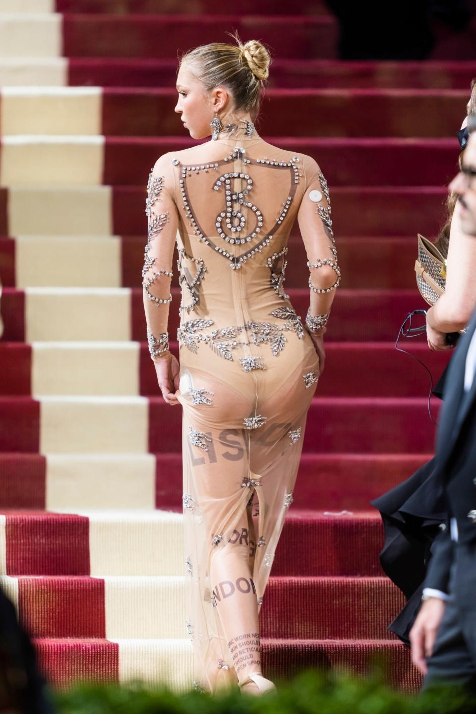 <h1 class="title">The 2022 Met Gala Celebrating "In America: An Anthology of Fashion" - Street Sightings</h1><cite class="credit">Gotham</cite>