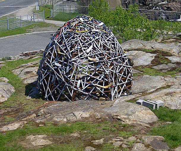 Hockey stick sculpture celebrates Memorial Cup