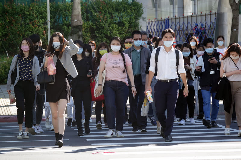 1111人力銀行調查顯示，有15％學生曾在打工遭遇性騷擾。資料照片：中央社