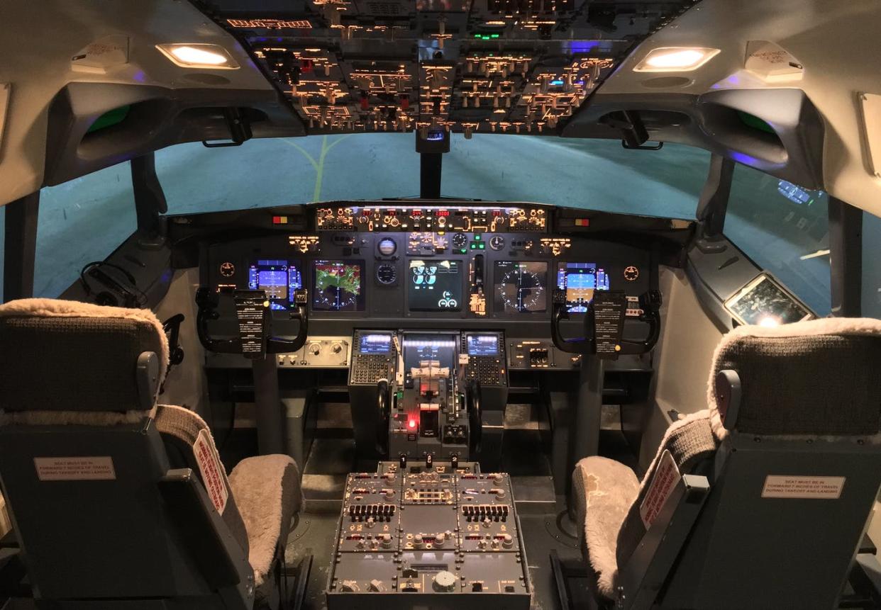 <span class="caption">The cockpit has long been the dominion of white men.</span> <span class="attribution"><span class="source">Benjamin Ohnona/EyeEm via Getty Images</span></span>