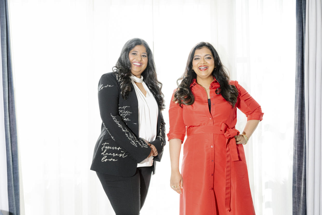 Las cofundadoras de http://Lily.ai, Purva Gupta y Sowmiya Narayanan en el hotel El Prado en Palo Alto, California, el 25 de agosto de 2023. (Jason Henry/The New York Times)