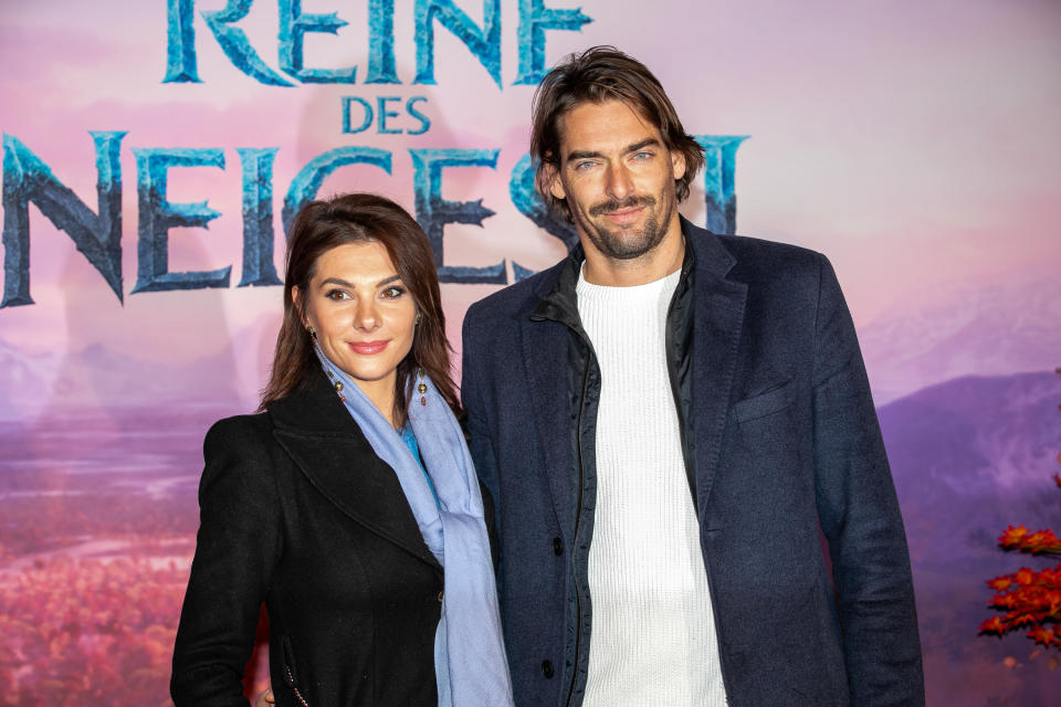 Cette année, Camille Lacourt aura la chance de participer à Fort Boyard avec sa nouvelle compagne, la mannequin Alice Detollenaere. Pour la jeune femme, cette participation à l'émission sera une grande première. (Photo by Marc Piasecki/WireImage)