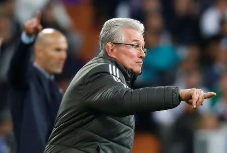 Soccer Football - Champions League Semi Final Second Leg - Real Madrid v Bayern Munich - Santiago Bernabeu, Madrid, Spain - May 1, 2018 Bayern Munich coach Jupp Heynckes and Real Madrid coach Zinedine Zidane REUTERS/Kai Pfaffenbach