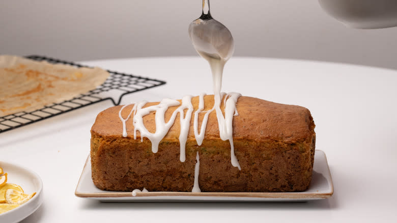 drizzling glaze over zucchini bread