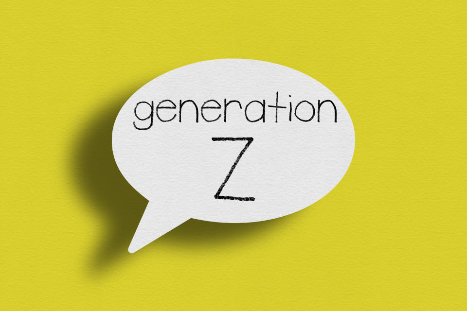 Speech bubble on yellow background, Generation Z