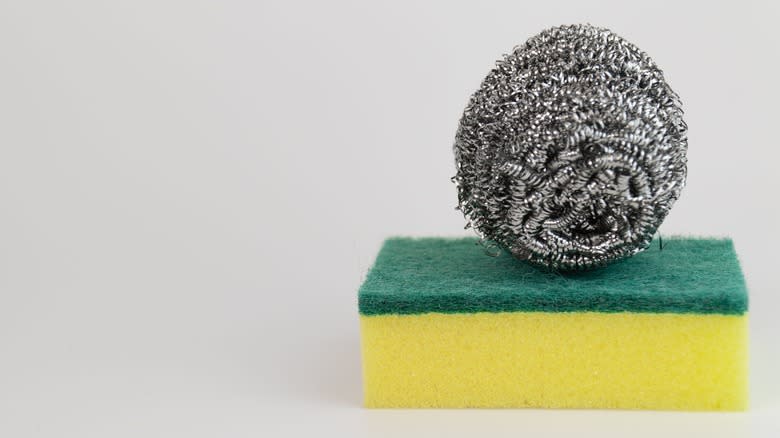 Steel scrubber and scourer sponge