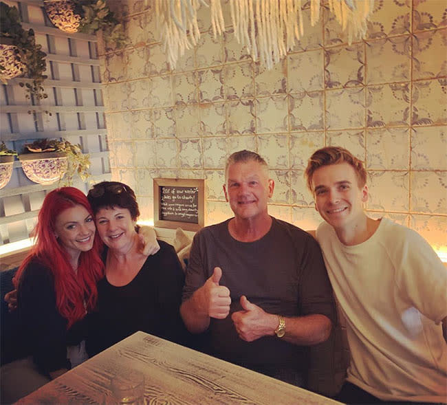 dianne-buswell-and-joe-with-parents