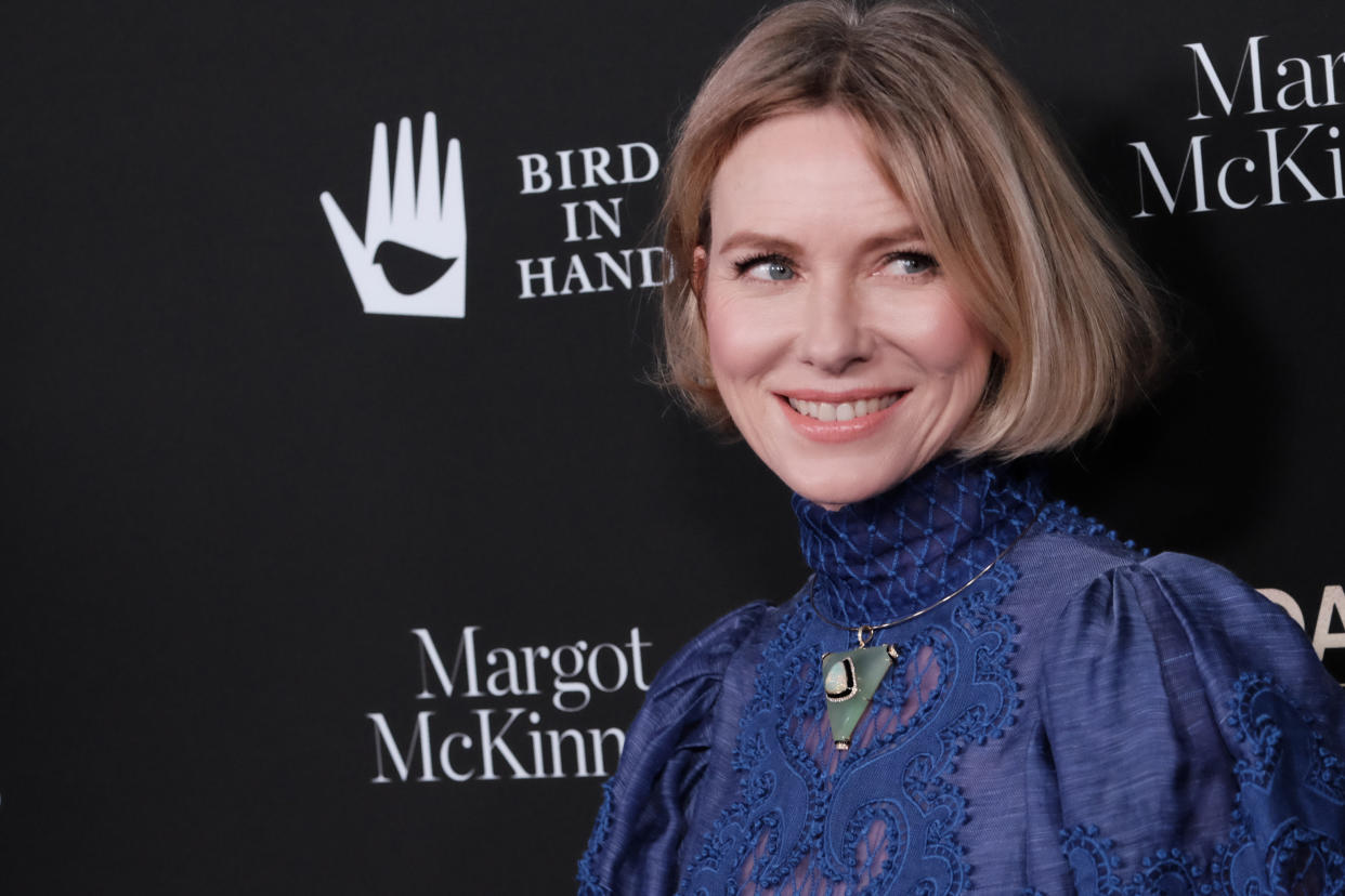 Naomi Watts managed to surprise her mom with a visit after not seeing her for over a year. (Photo: Sarah Morris/Getty Images)