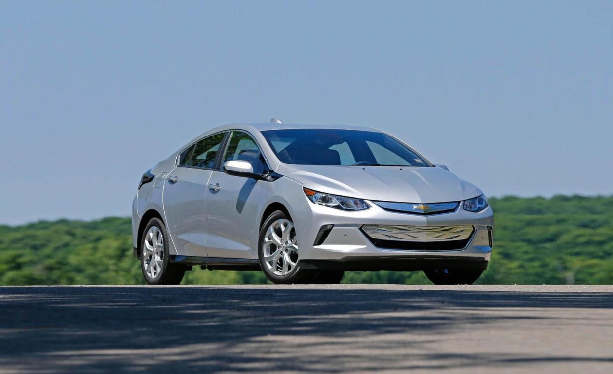 2017 chevrolet volt premier