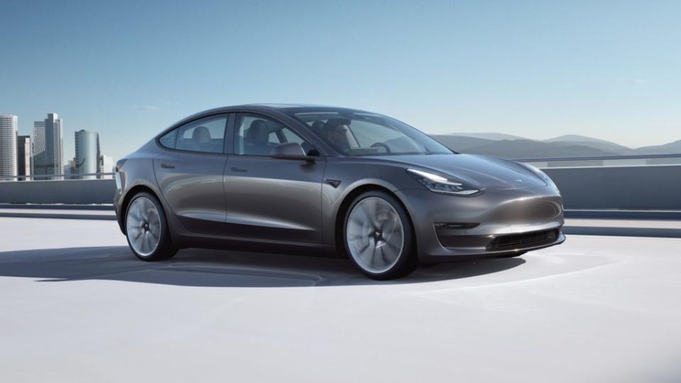 Model 3有望挑戰年銷破6,000輛成績。(圖片來源/ Tesla)