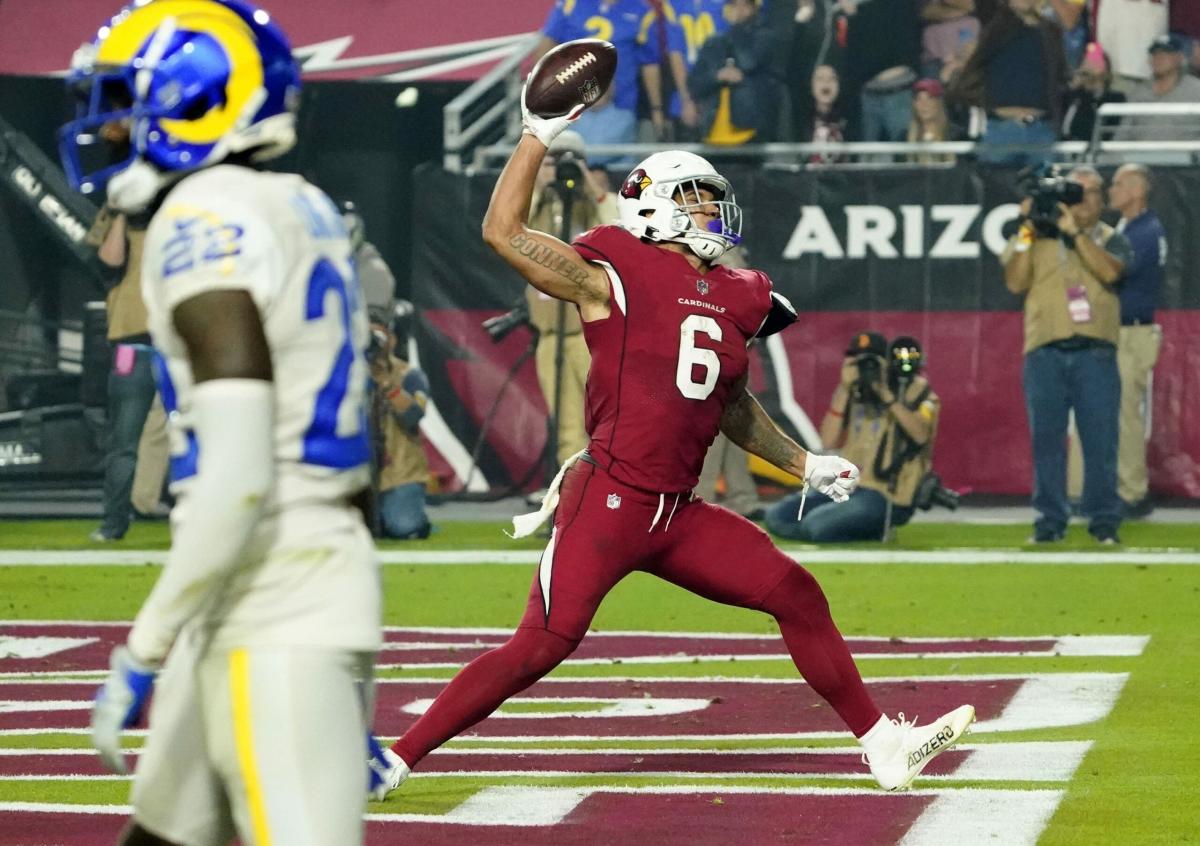 Arizona Cardinals' DeAndre Hopkins, James Conner to undergo MRIs