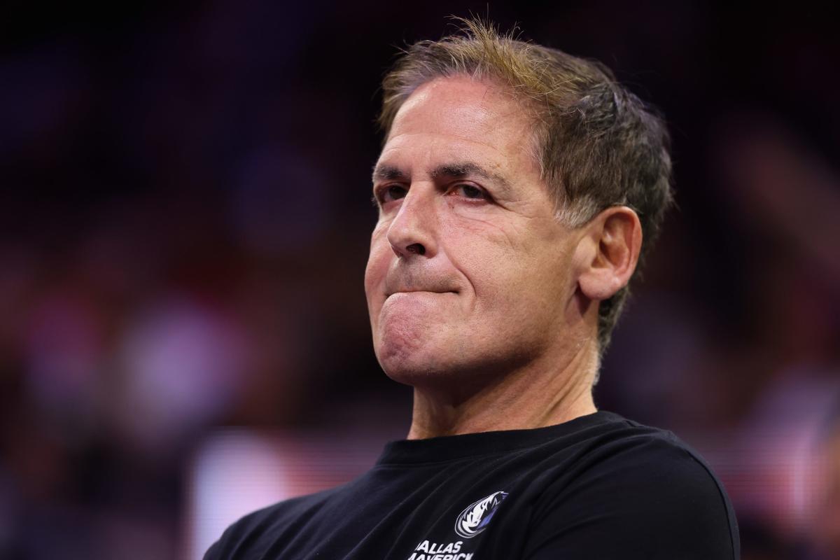 Lawsuit Accuses Mark Cuban and Voyager CEO of 'Duping' Millions into Buying  Crypto