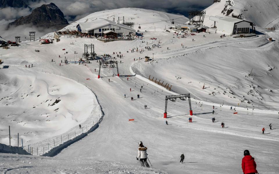 Eat like a local at Le Bistro des Lutins, Les Deux Alpes