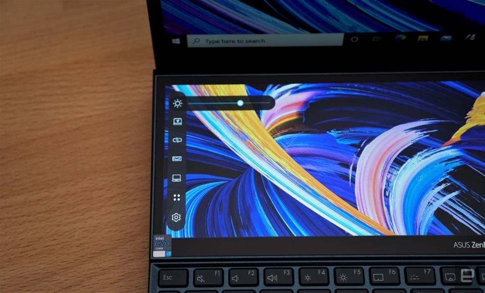 ASUS ZenBook Duo (2021)