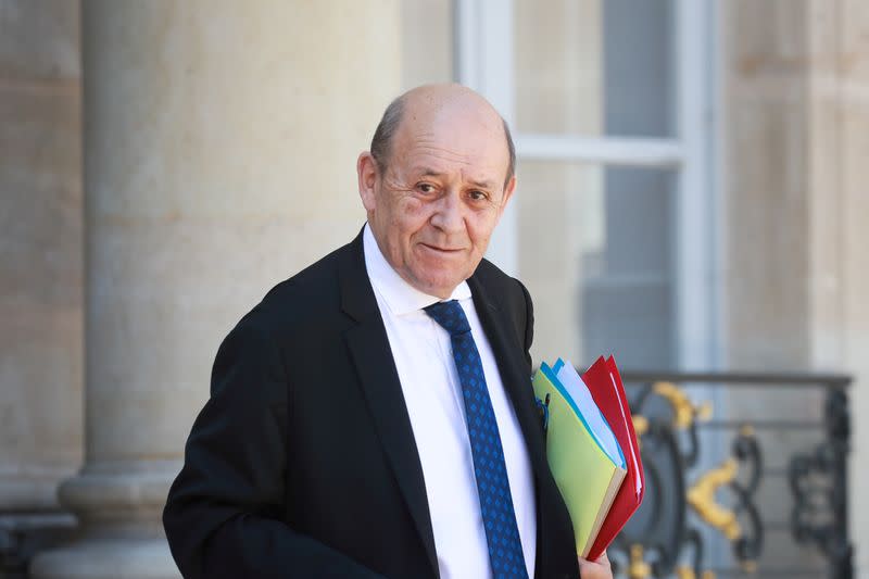 FILE PHOTO: French government attend the weekly cabinet meeting at the Elysee Palace in Paris