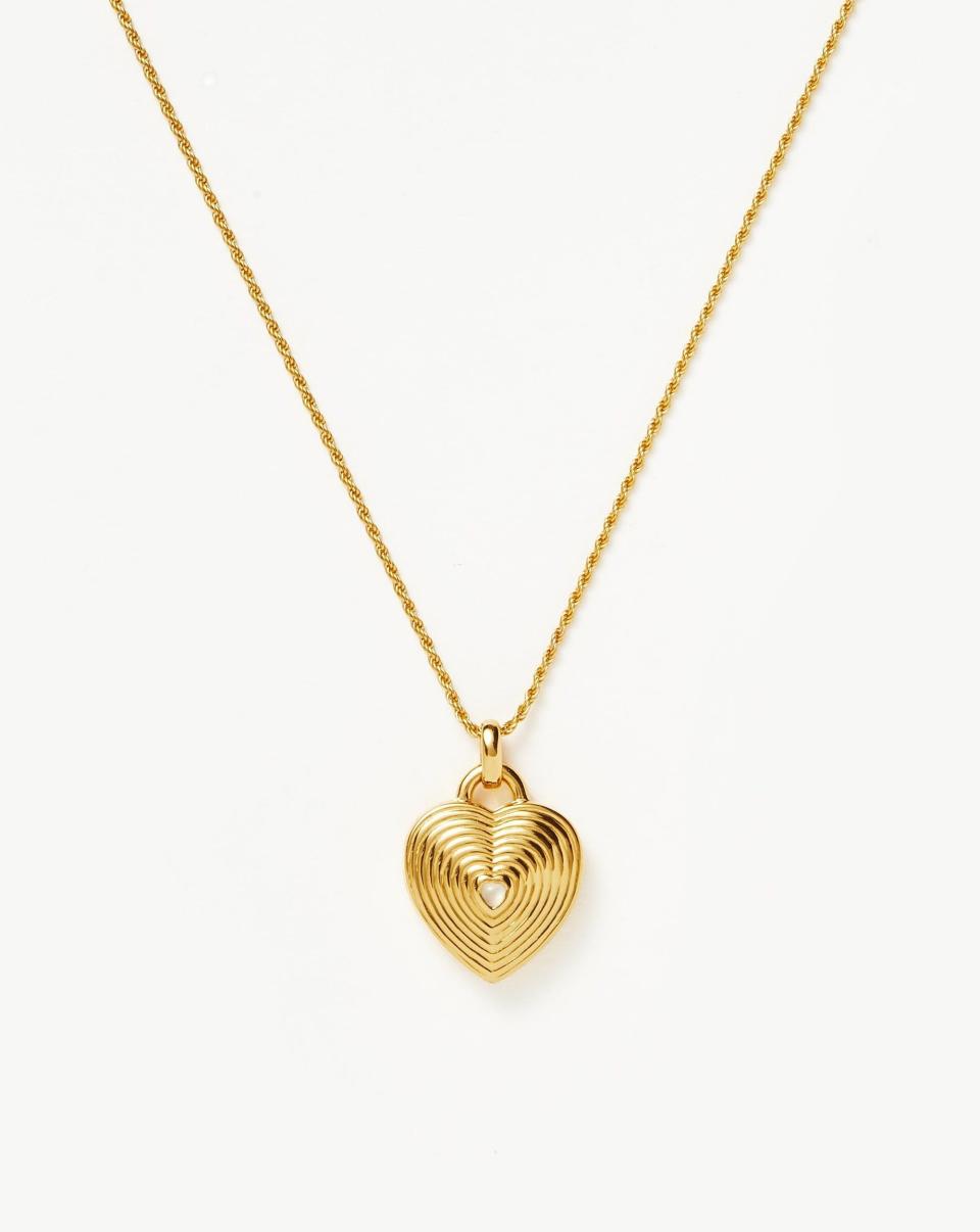 <p><a href="https://go.redirectingat.com?id=74968X1596630&url=https%3A%2F%2Fus.missoma.com%2Fproducts%2Fengravable-heart-ridge-pendant-necklace-18ct-gold-plated-vermeil-rainbow-moonstone&sref=https%3A%2F%2Fwww.biography.com%2Fcelebrities%2Fa44664112%2Fmissoma-heart-necklace-barbie%2F" rel="nofollow noopener" target="_blank" data-ylk="slk:Shop Now;elm:context_link;itc:0;sec:content-canvas" class="link ">Shop Now</a></p><p>Engravable Heart Ridge Locket Pendant Necklace</p><p>$245.00</p><p>missoma.com</p><span class="copyright">Missoma</span>