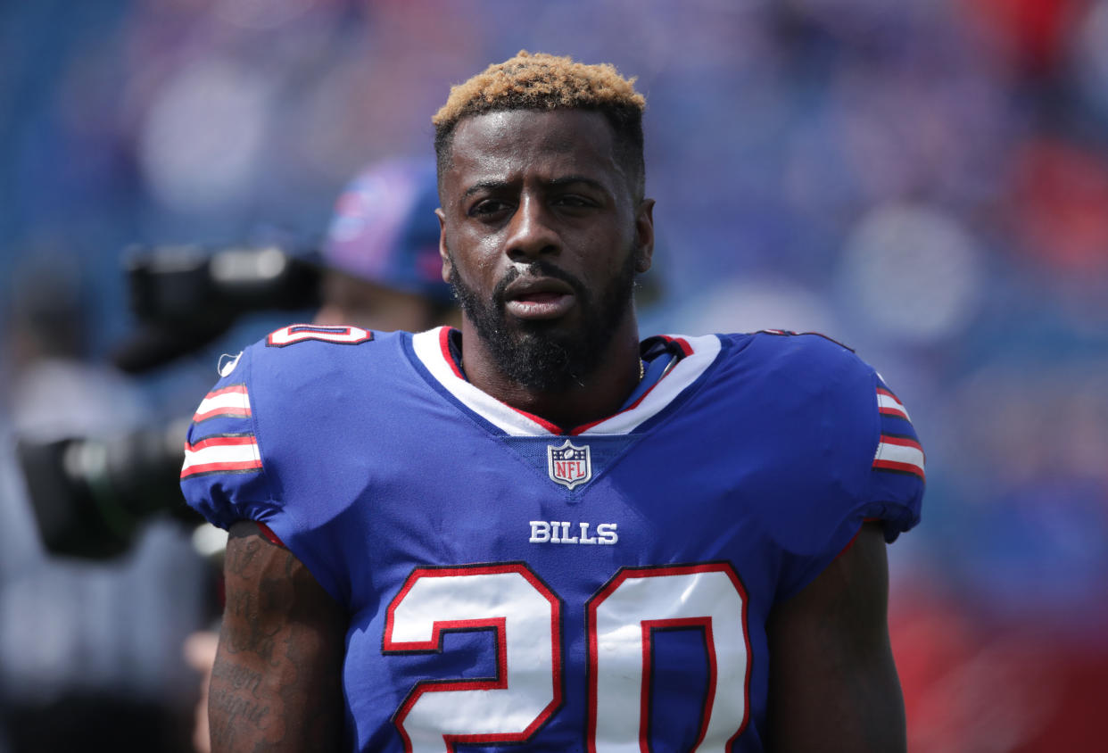 BUFFALO, NY - SEPTEMBER 10: Shareece Wright #20 of the Buffalo Bills warms up before the start of NFL game action against the New York Jets at New Era Field on September 10, 2017 in Buffalo, New York. (Photo by Tom Szczerbowski/Getty Images)