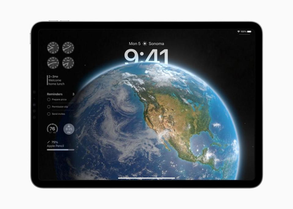 iPadOS 17讓iPad解鎖畫面更加客製化。（圖／翻攝自蘋果官網）