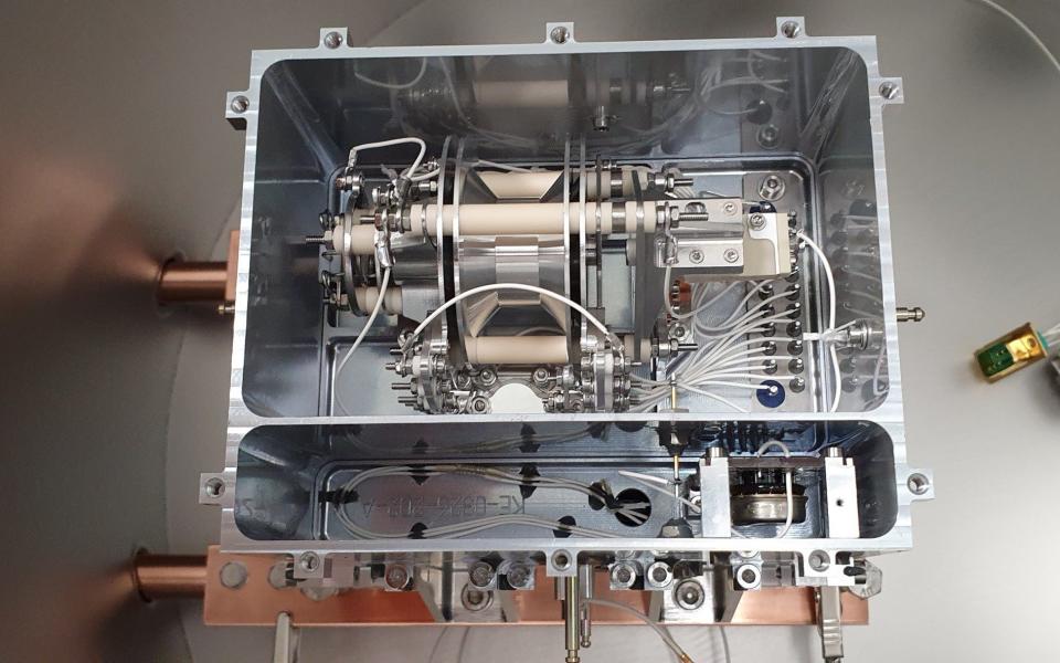 The Ion Trap at the heart of the spectrometer after its integration to the rest of the instrument