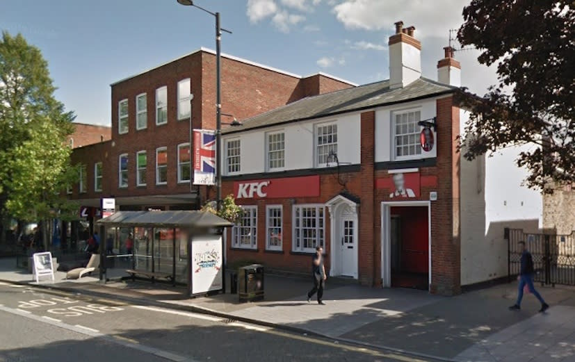 Visitors to a KFC restaurant in Brentwood High Street in Essex on 19 November have been asked to take a PCR test immediately. (Reach)