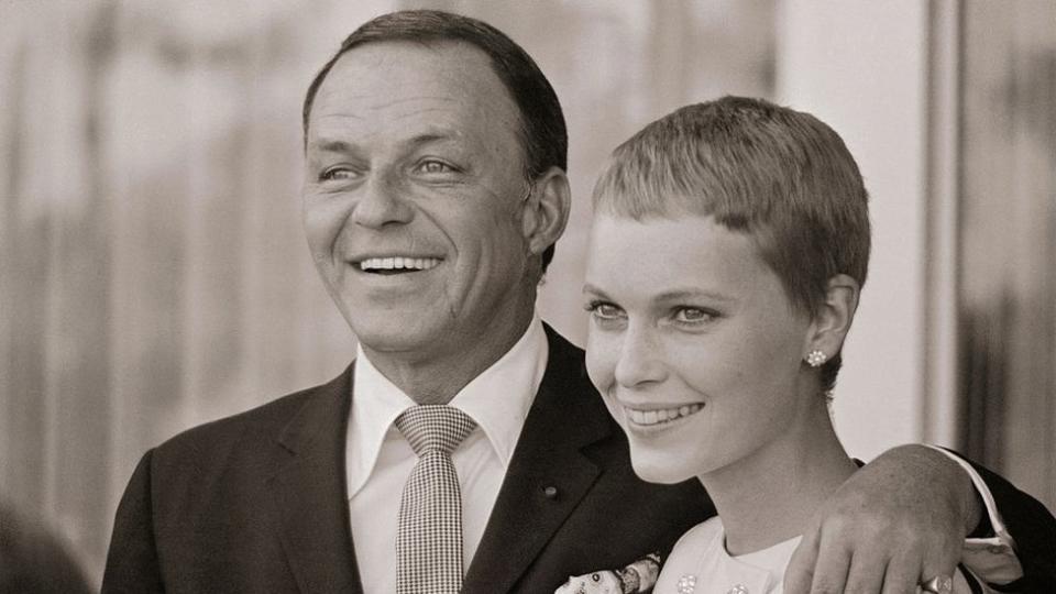 Frank Sinatra y Mia Farrow